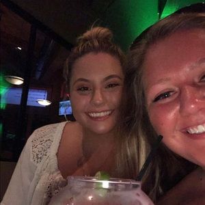 Meet your Posher, Marcy